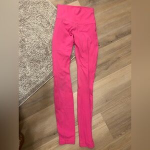 Sonic Pink align, lulu leggings